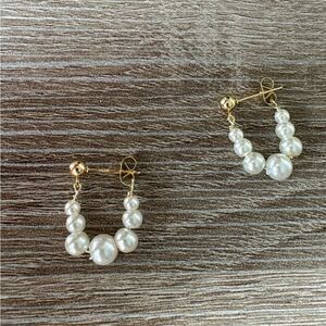 Anthropologie Gold and Pearl Earrings